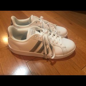 Adidas cloudform advantage shoes, worn twice